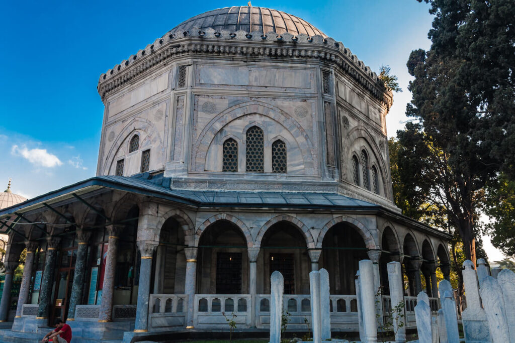 facade of the Mausoleum of Suleiman the Magnificent, Istanbul