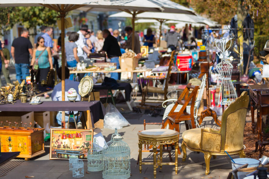 weekend flea market
