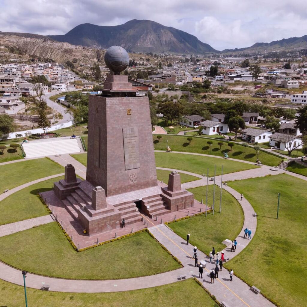 the Mitad del Mundo monument