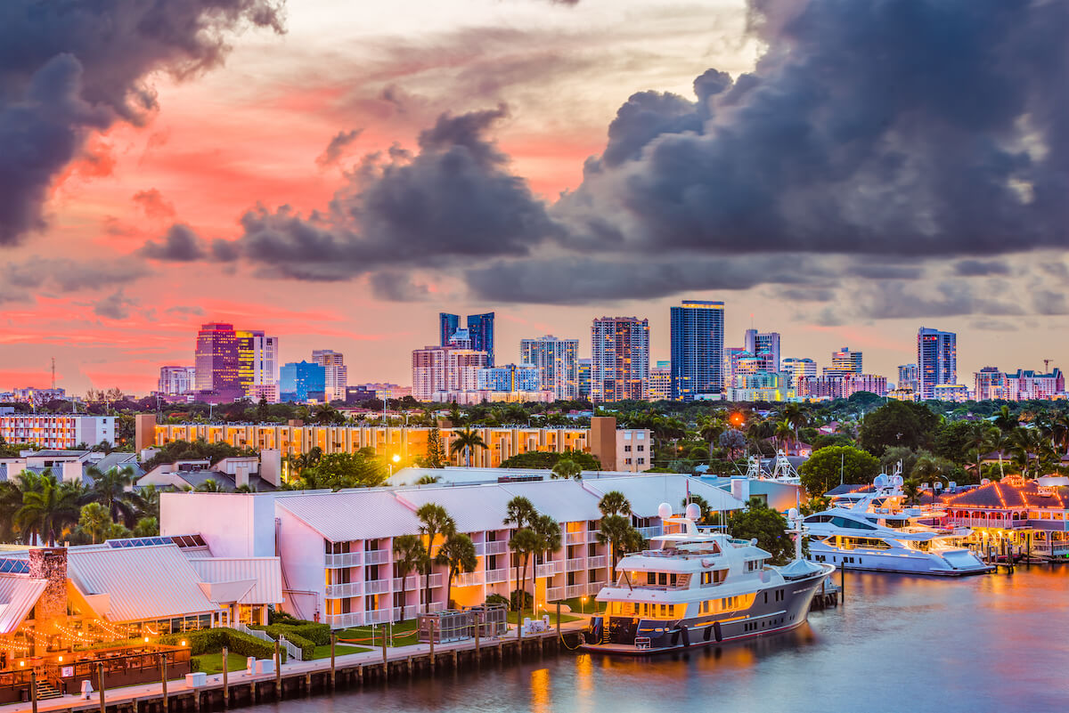 8 Best Party Cities in Florida for Nightlife Lovers