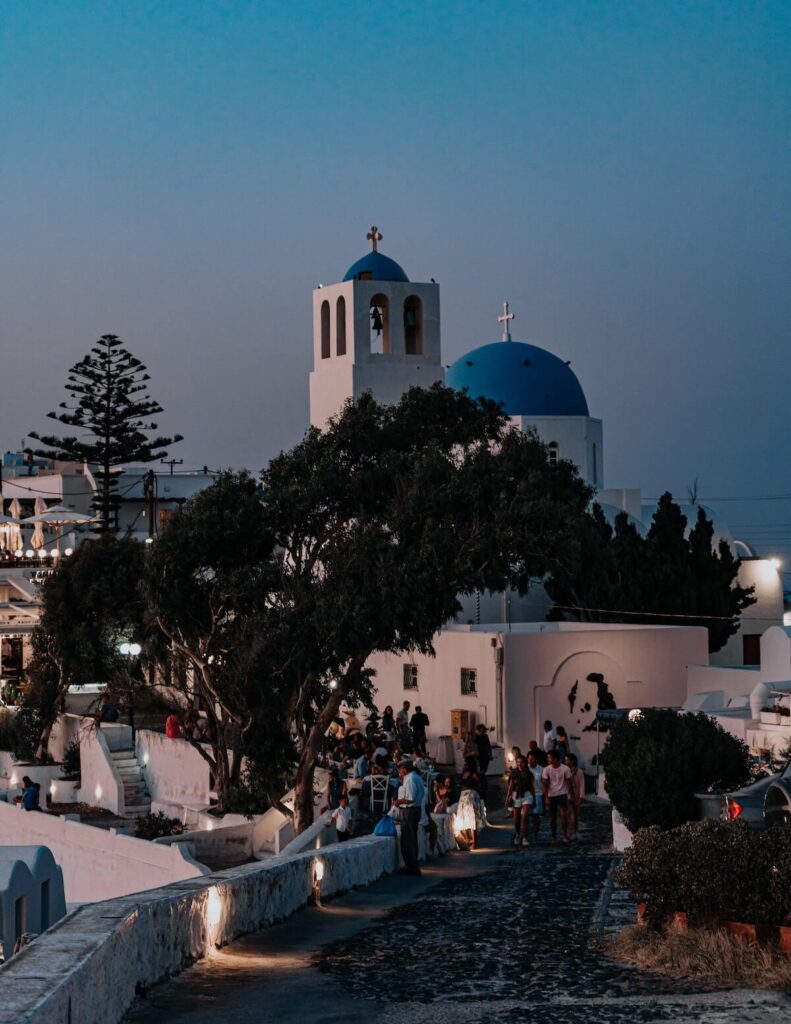 nightlife in Santorini
