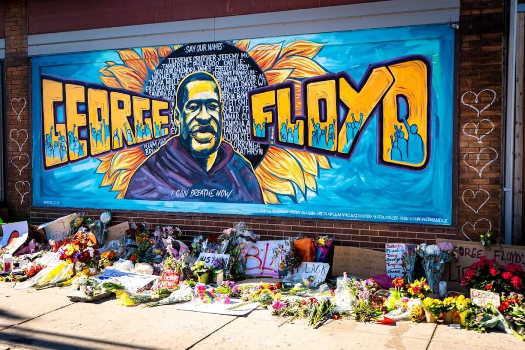 graffiti mural honoring george floyd from black lives matter protest