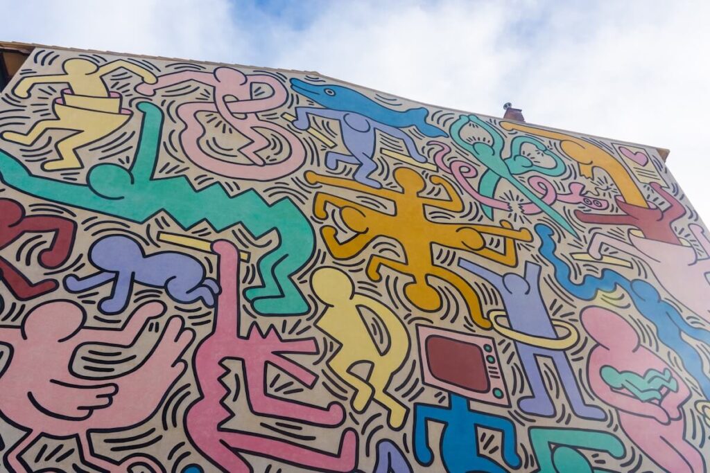 "tuttomondo" mural of Keith Haring