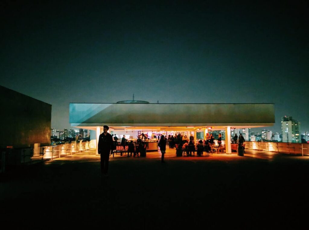 sao paulo rooftop bar