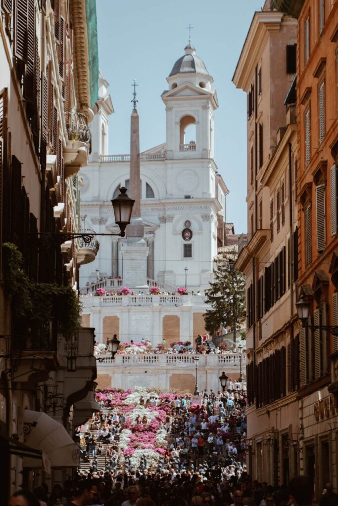 spanish steps as seen from via condotti