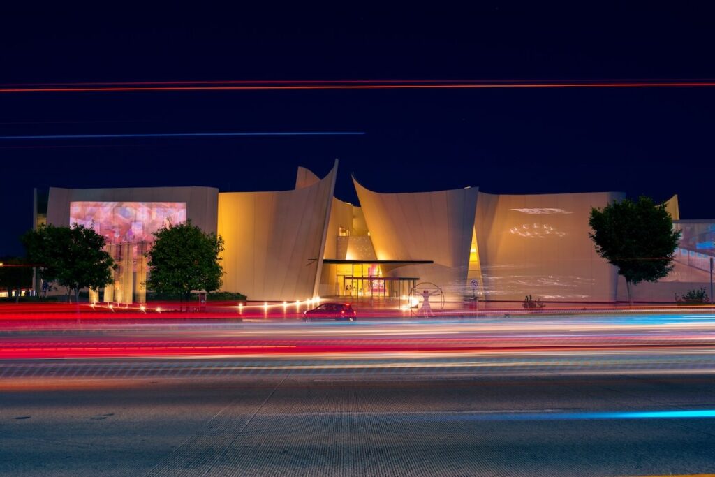 Museo Internacional del Barroco in the evenin