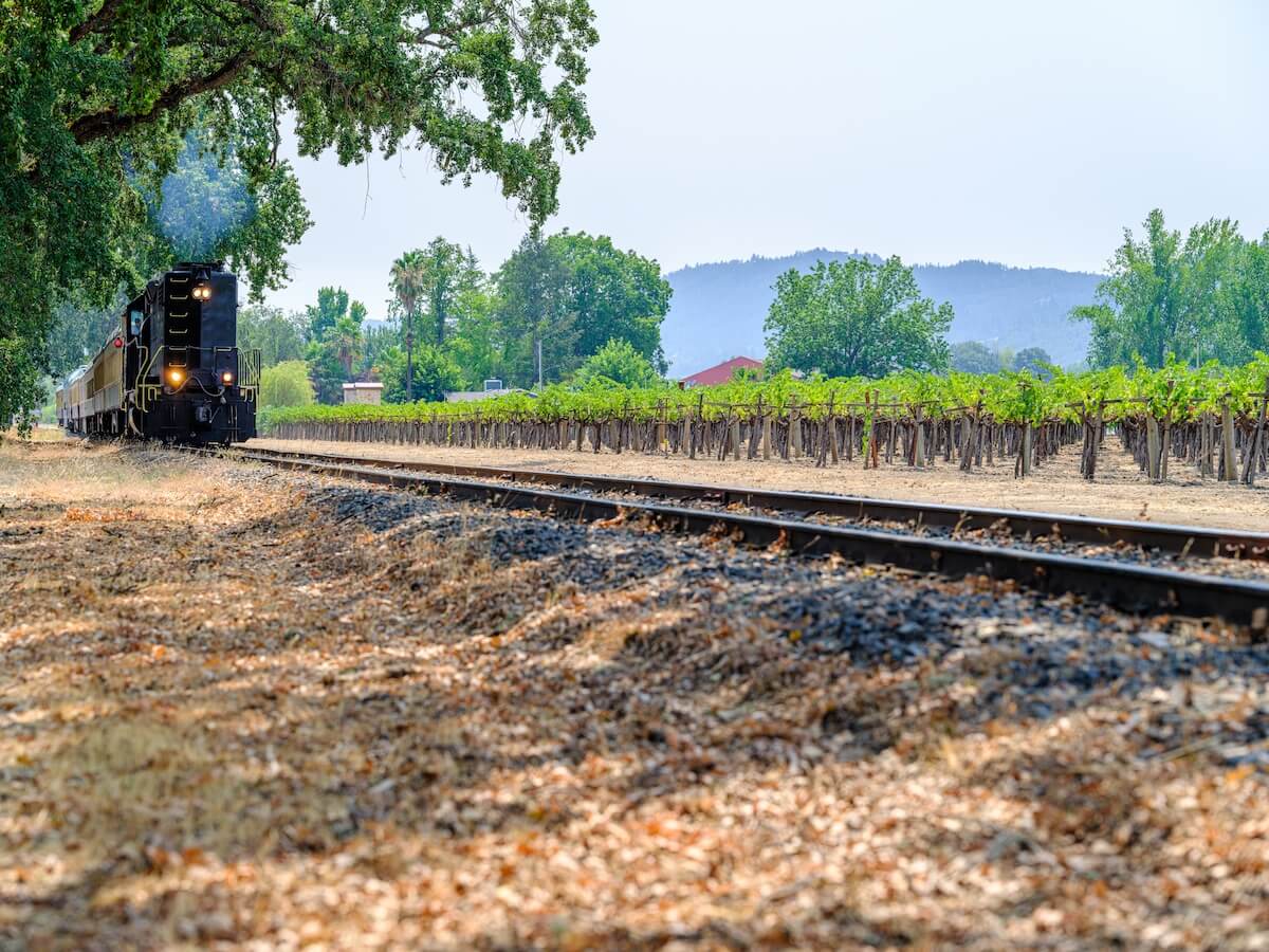 Napa Train Ride 10 Luxury Train Rides in the USA With Breathtaking Views