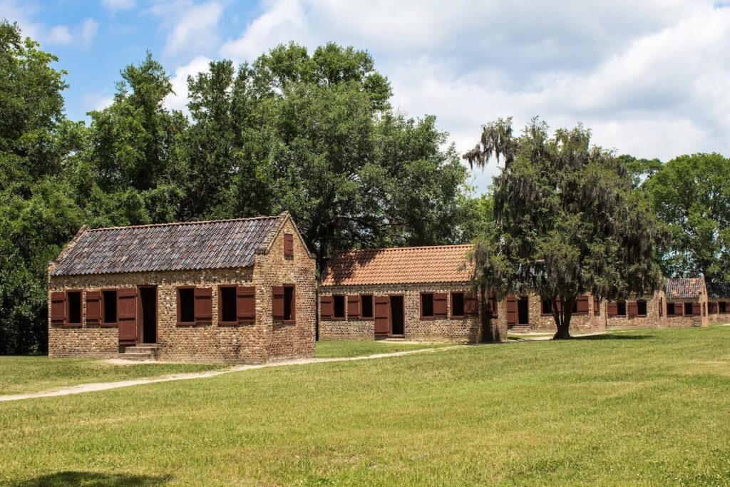 Slave quarters plantation