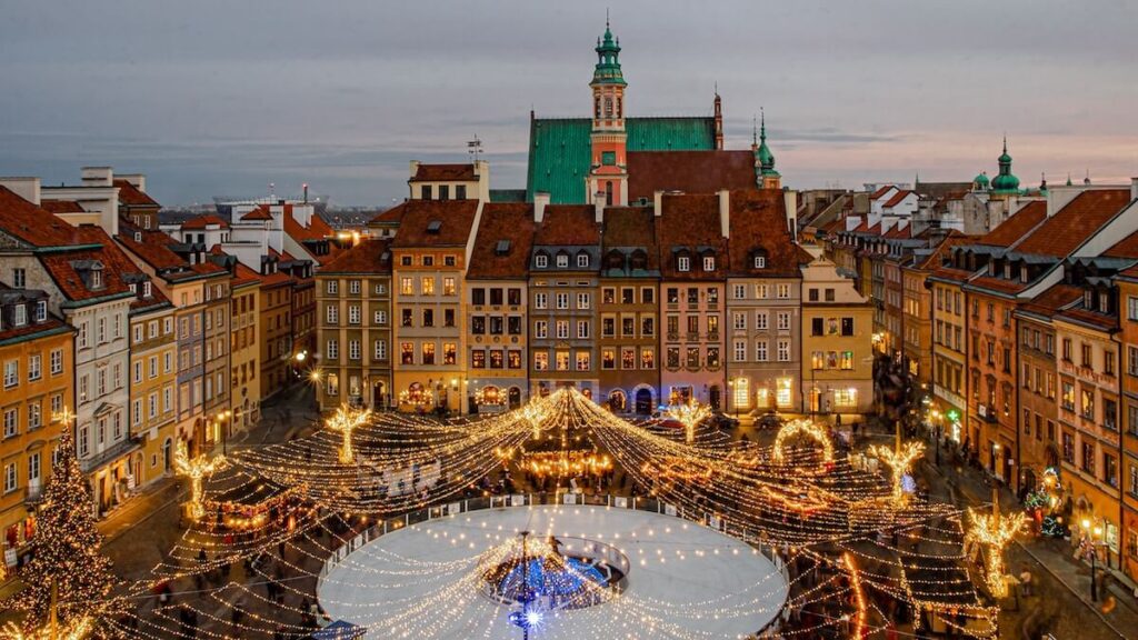 Christmas decor in Warsaw Old Town