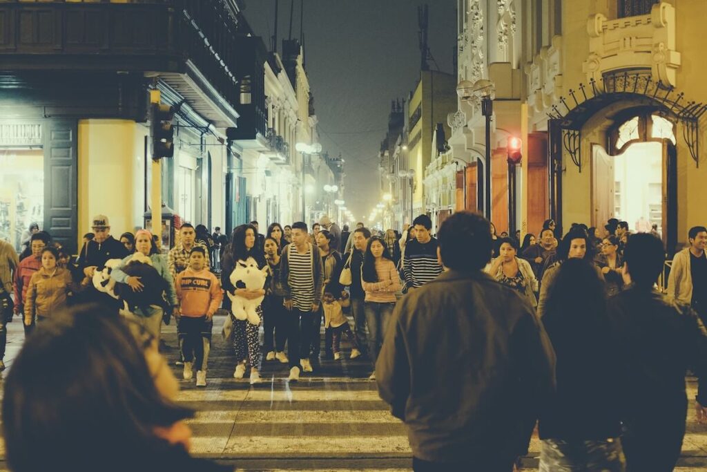 busy crosswalk in lima