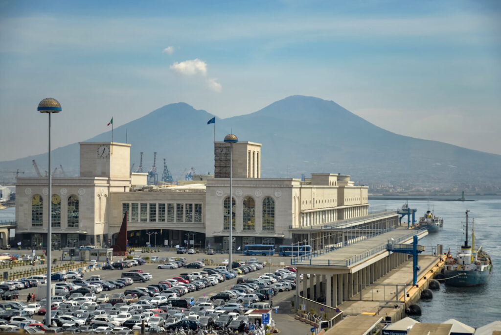 outside galleria del mare against mount vesuvius backdrop