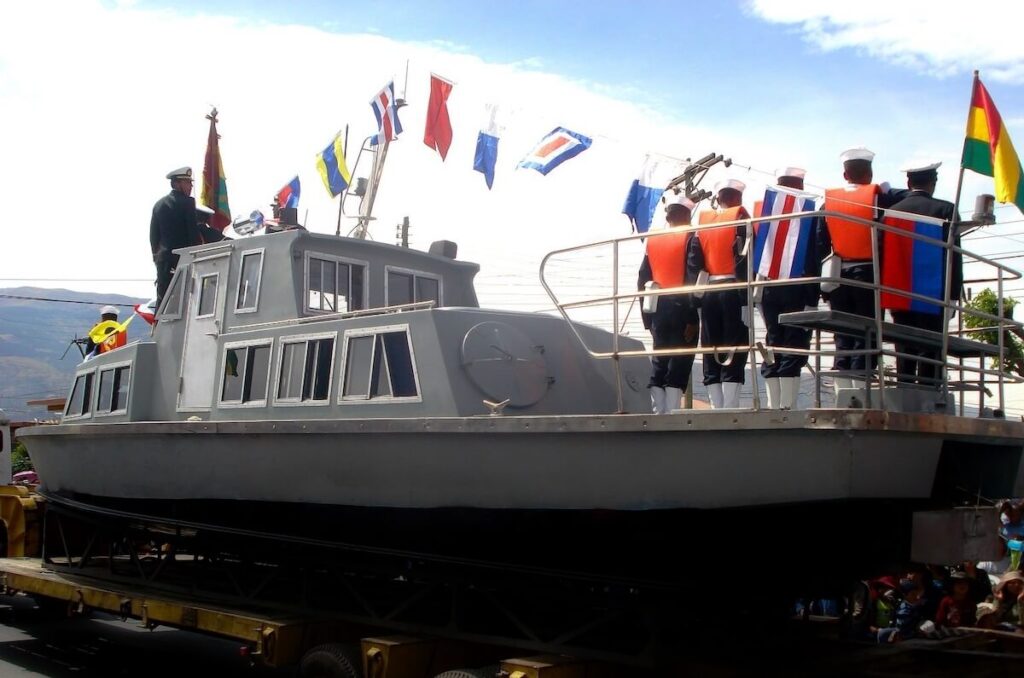 small bolivian army boat