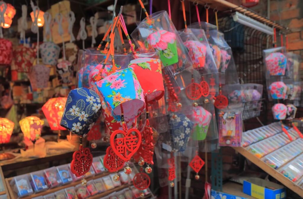 Souvenir shop sells sky lantern gift on Pingxi old street