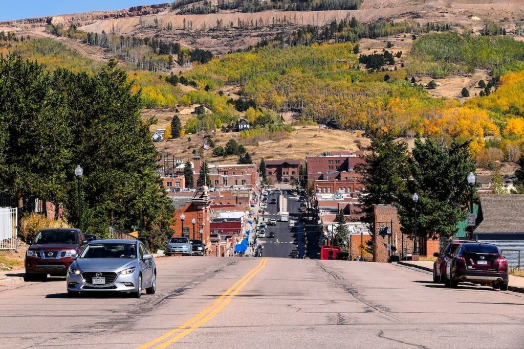 Road goes into red brick town of Cripple Creek