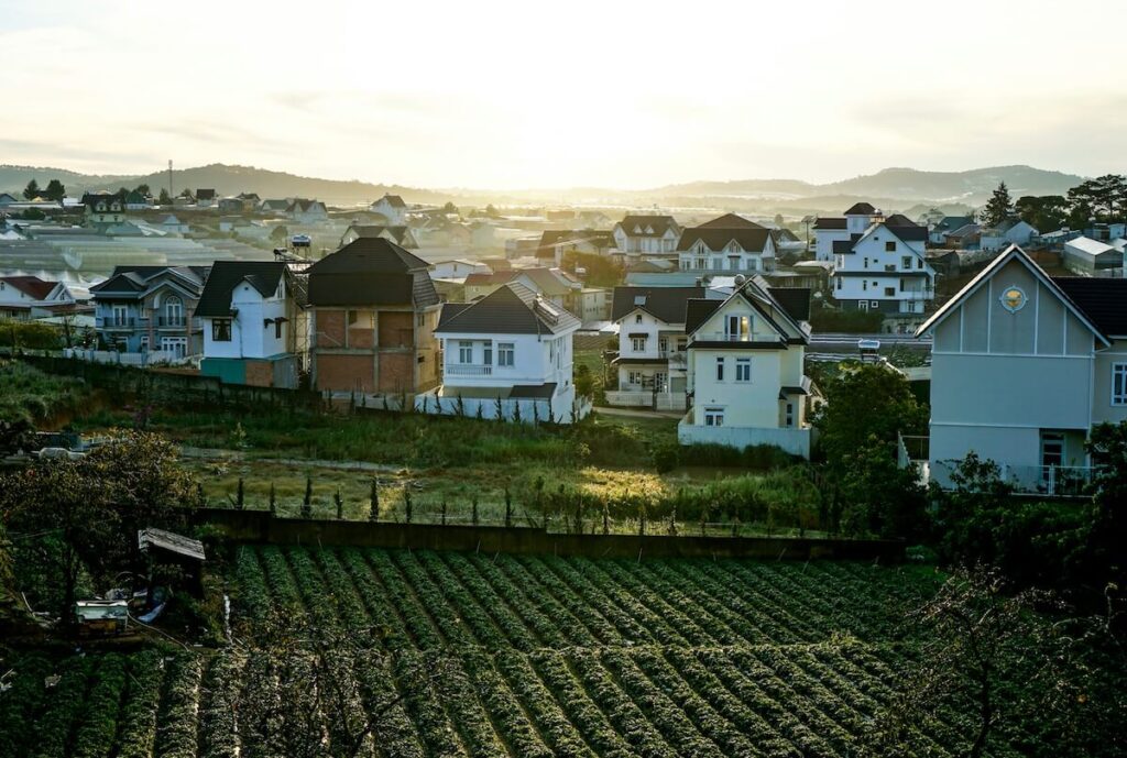 houses near Dalat plantation