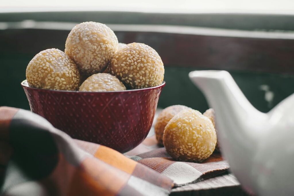 bowl of buchi or sesame balls