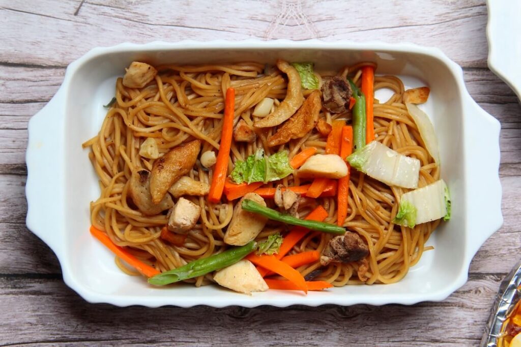 platter of pancit canton