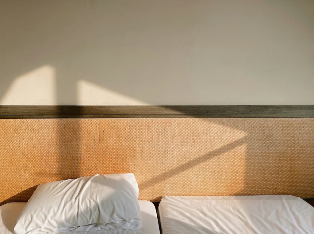 pillows in hotel room