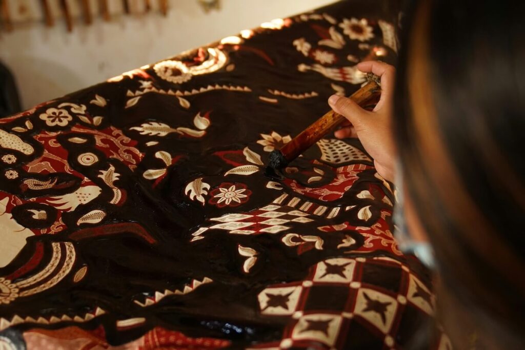 hand painting batik fabric