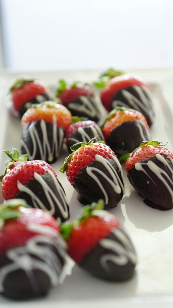 chocolate-dipped strawberries