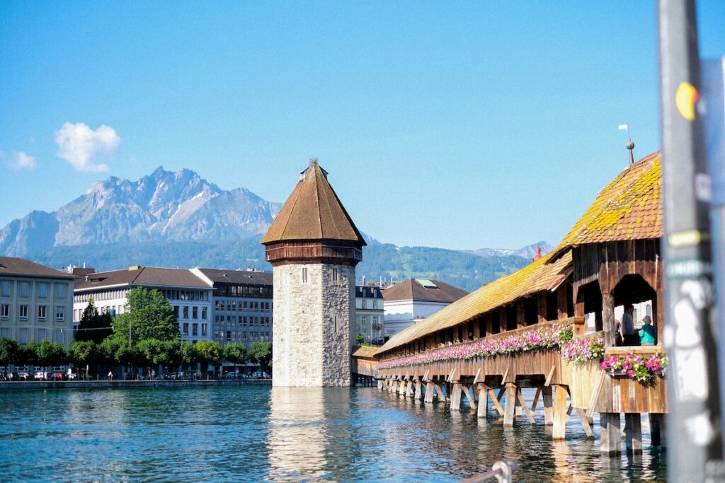 view of the famous Chapel Bridge (Kapellbrücke) in Lucerne
