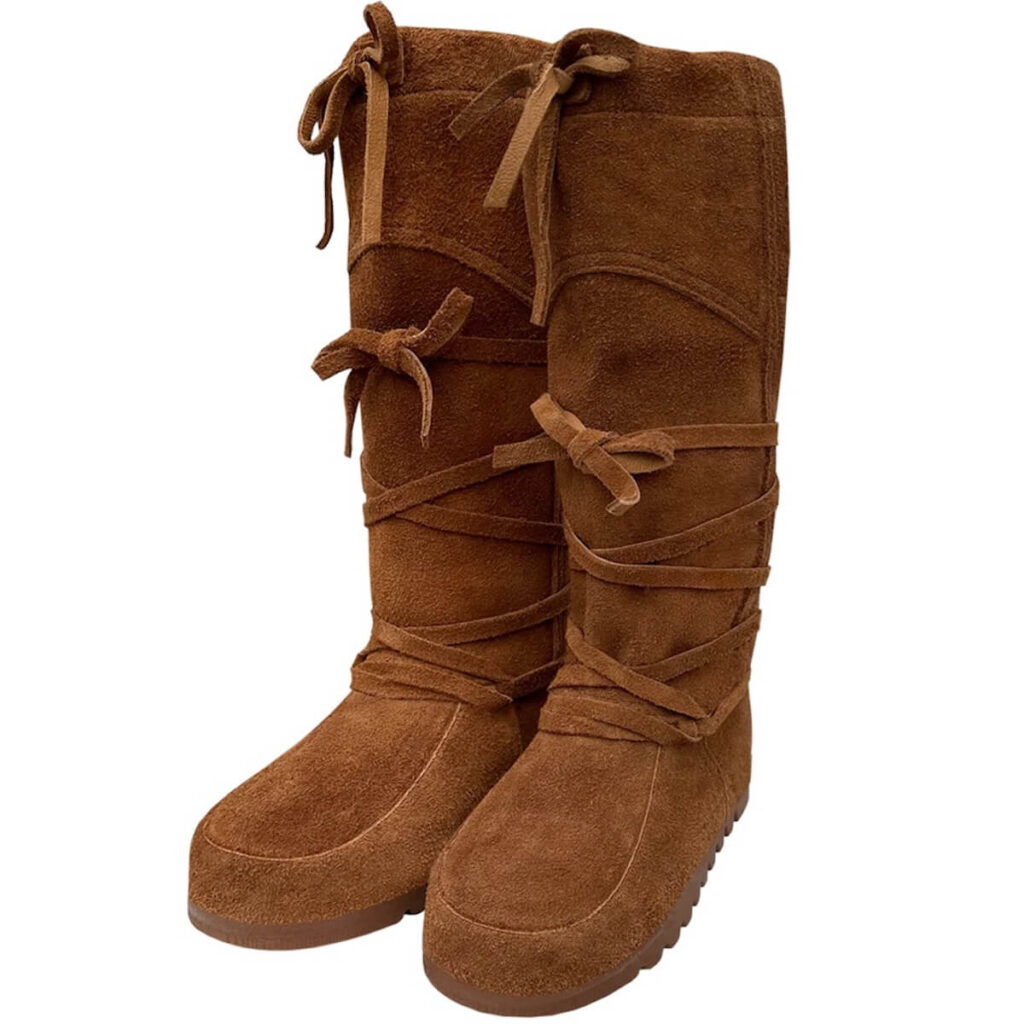 pair of a Quetico Steger Mukluks