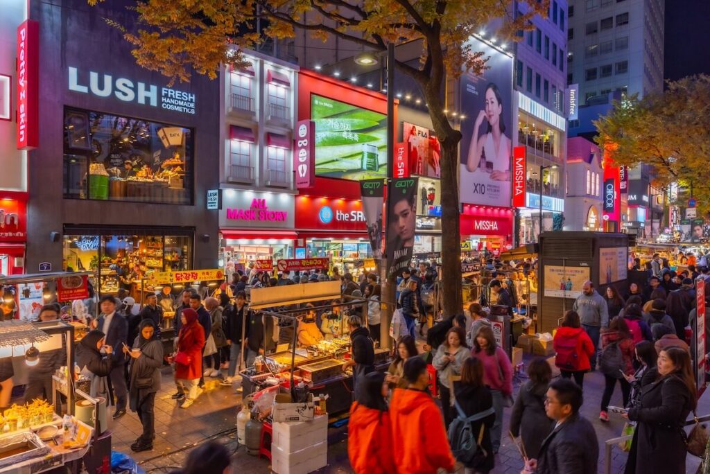 busy night in Myeongdong