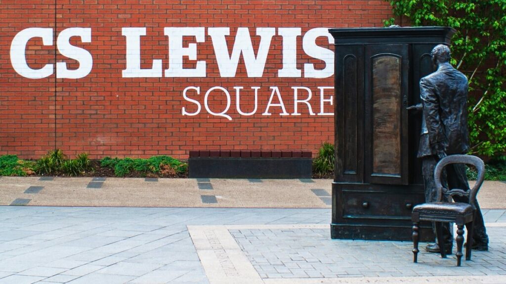 C.S. Lewis statue and the wardrobe in CS Lewis Square